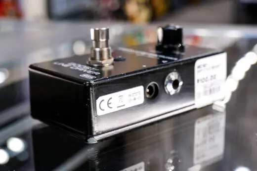 MXR - MC401 - Custom Audio Electronics Boost Pedal 2